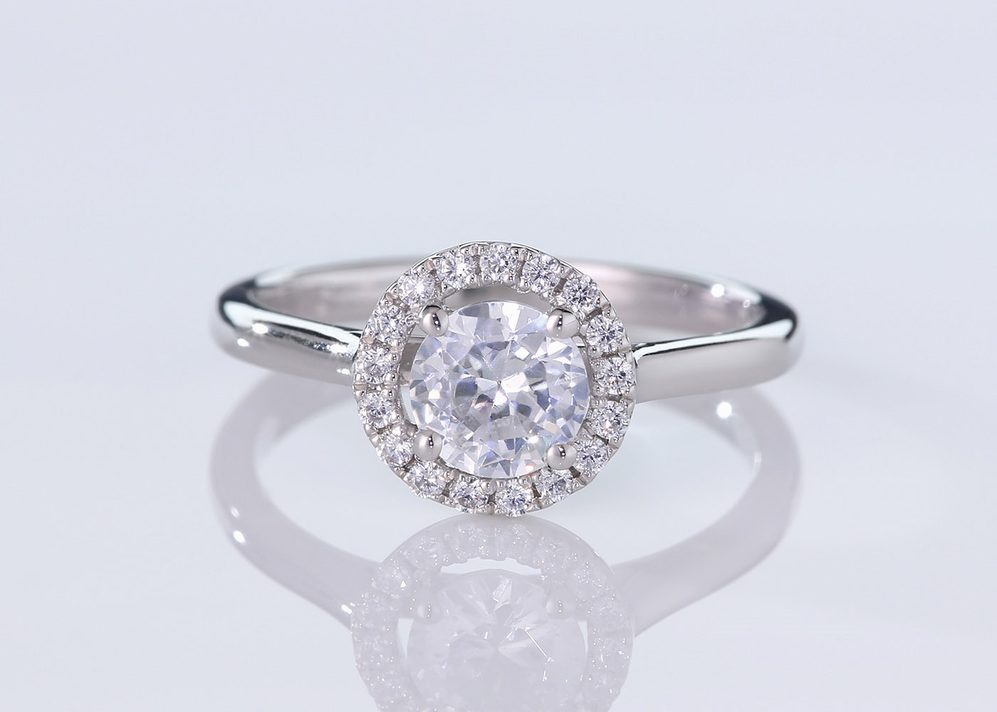 Diamond Set Round Brilliant Dolce Diamond Ring in 18K Yellow Gold 360 image