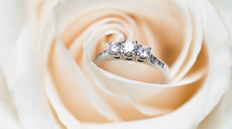 Three Stone Diamond Rings