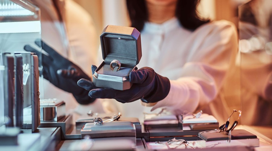 Should you research before buying Diamonds?