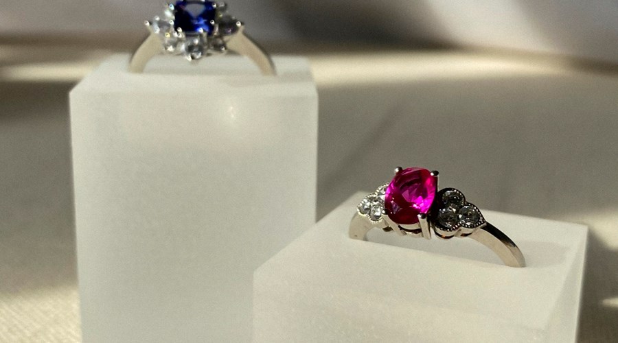 What Gemstones to wear this Autumn/Winter
