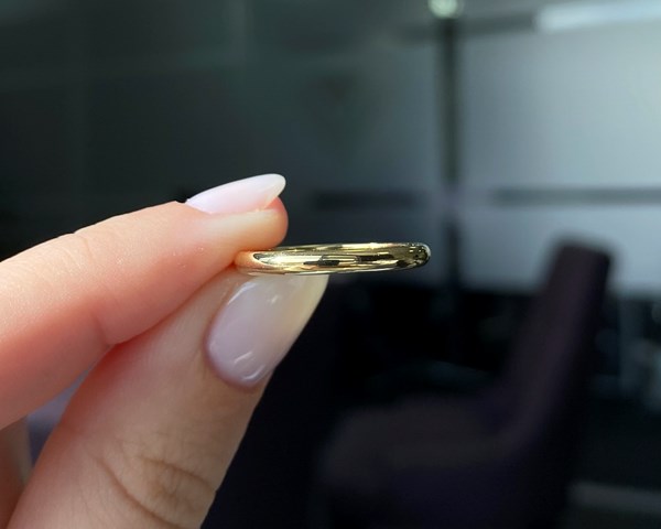 18K Yellow Gold Traditional D Shape Medium Weight 2mm Wedding Ring