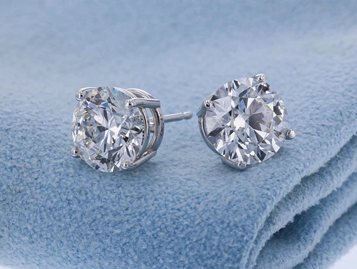 Classic Diamond Stud Earrings Classic Diamond Stud Earrings