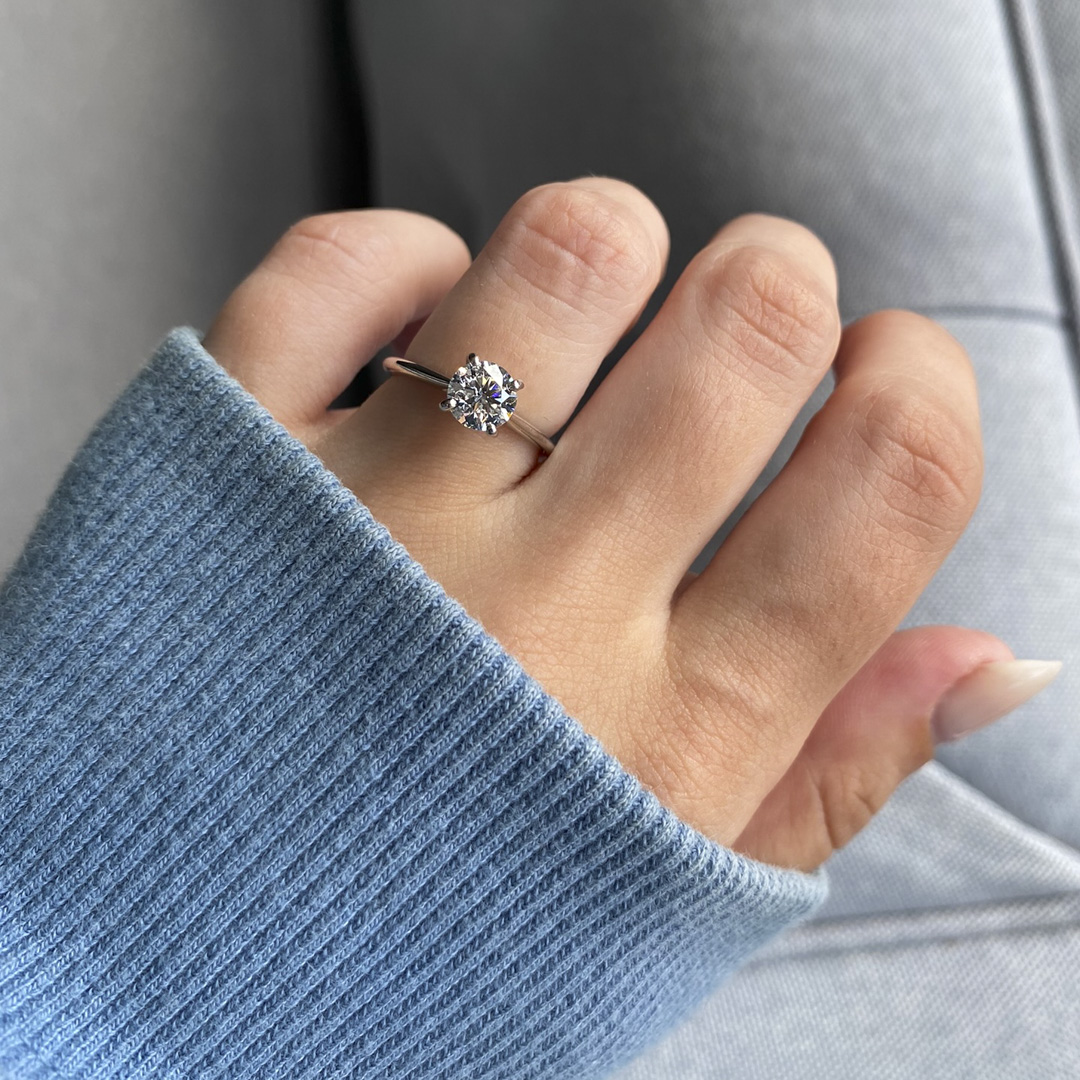 0.80ct Lab Grown Round Brilliant Carys Diamond Ring in Platinum