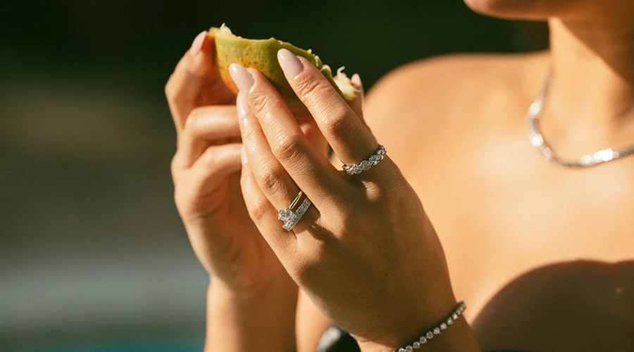 How much should you pay for a 1 carat diamond?