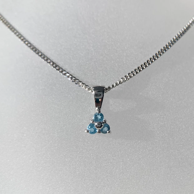 Swiss Blue Topaz Cluster Pendant in 9K White Gold