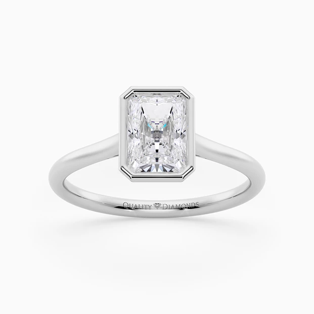 Radiant Carina Diamond Ring in Platinum 950