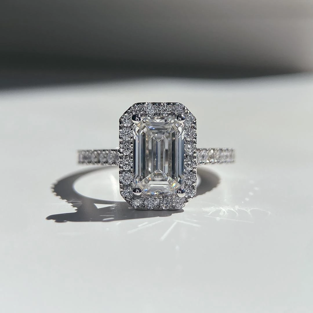 2.08ct Lab-Grown Emerald Bijou Diamond Ring in Platinum