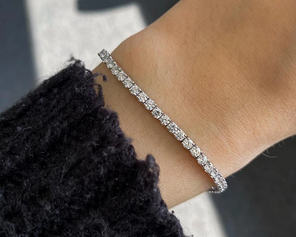 4ct Lab-Grown Tennis Bracelet in 9K White Gold