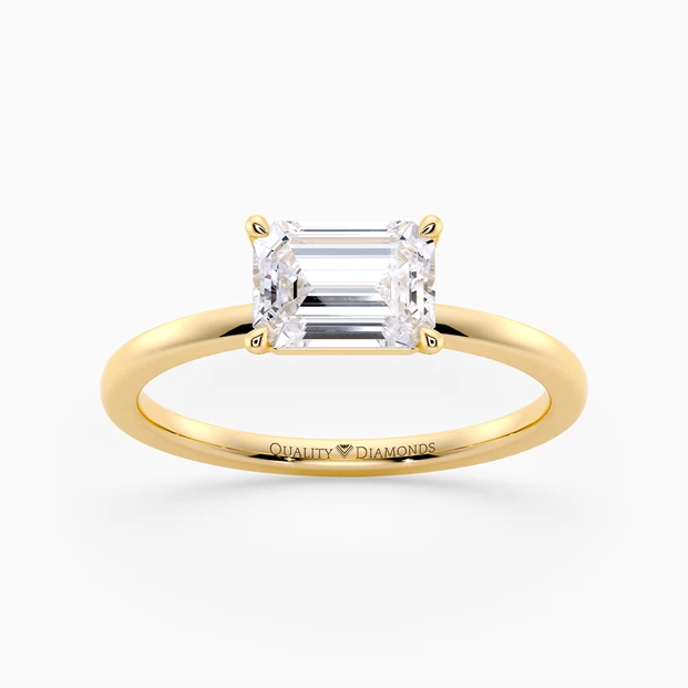 Emerald Amada Diamond Ring in 18K Yellow Gold
