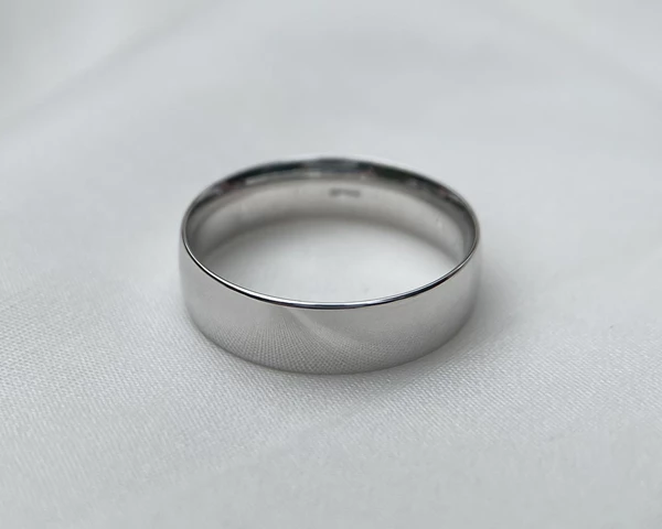 9K White Gold 6mm Traditional Court Light Weight Wedding Ring