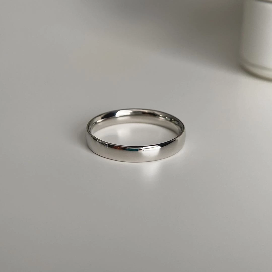Platinum 3mm Traditional Court Light Weight Wedding Ring