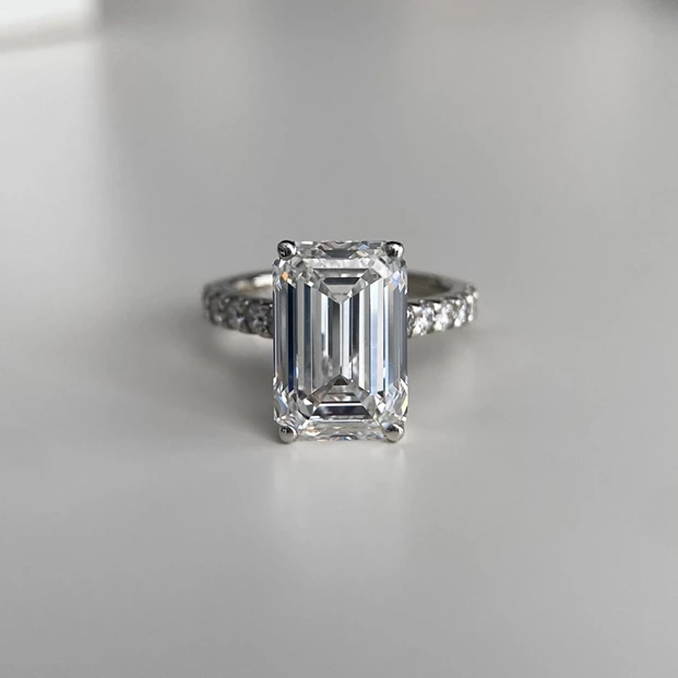 5.03ct Lab-Grown Emerald Diamond Set Amorette in Platinum