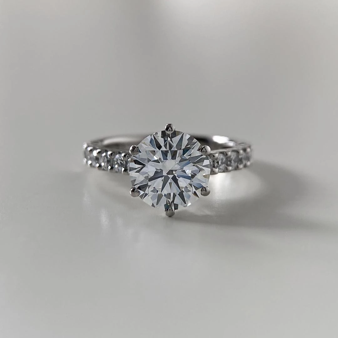 1.90ct Lab-Grown Round Brilliant Diamond Set Six Claw Amorette Ring in Platinum