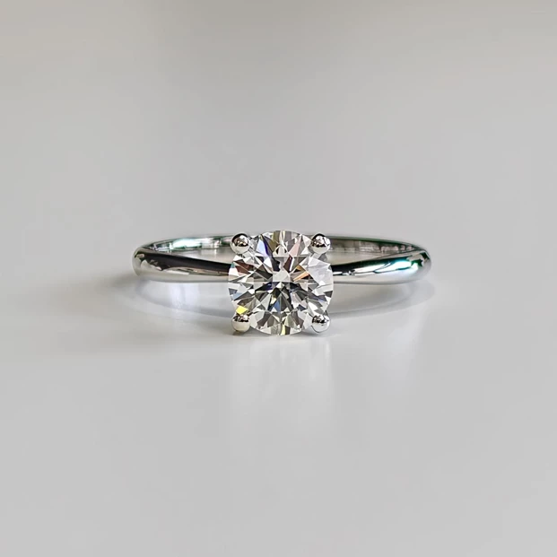 1.11ct Lab-Grown Round Brilliant Amorette Diamond Ring in Platinum
