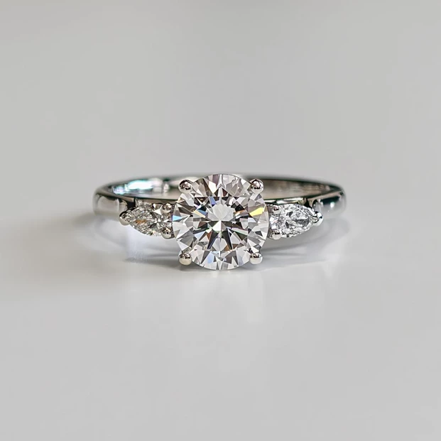 1.38ct Lab-Grown Round Brilliant Zahra Trilogy Diamond Ring in Platinum