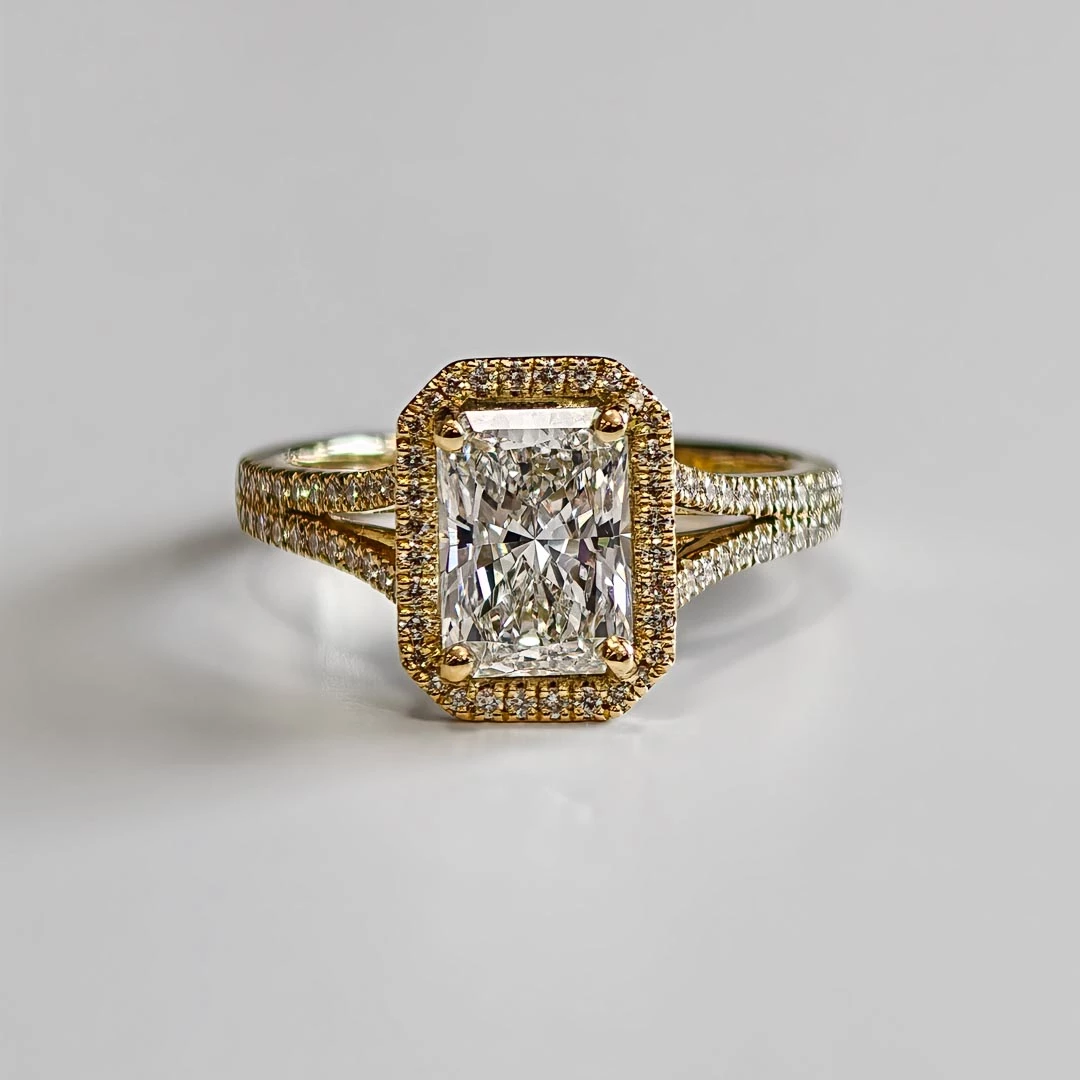 1.60ct Lab-Grown Radiant Adonia Diamond set Ring in 18K Yellow Gold