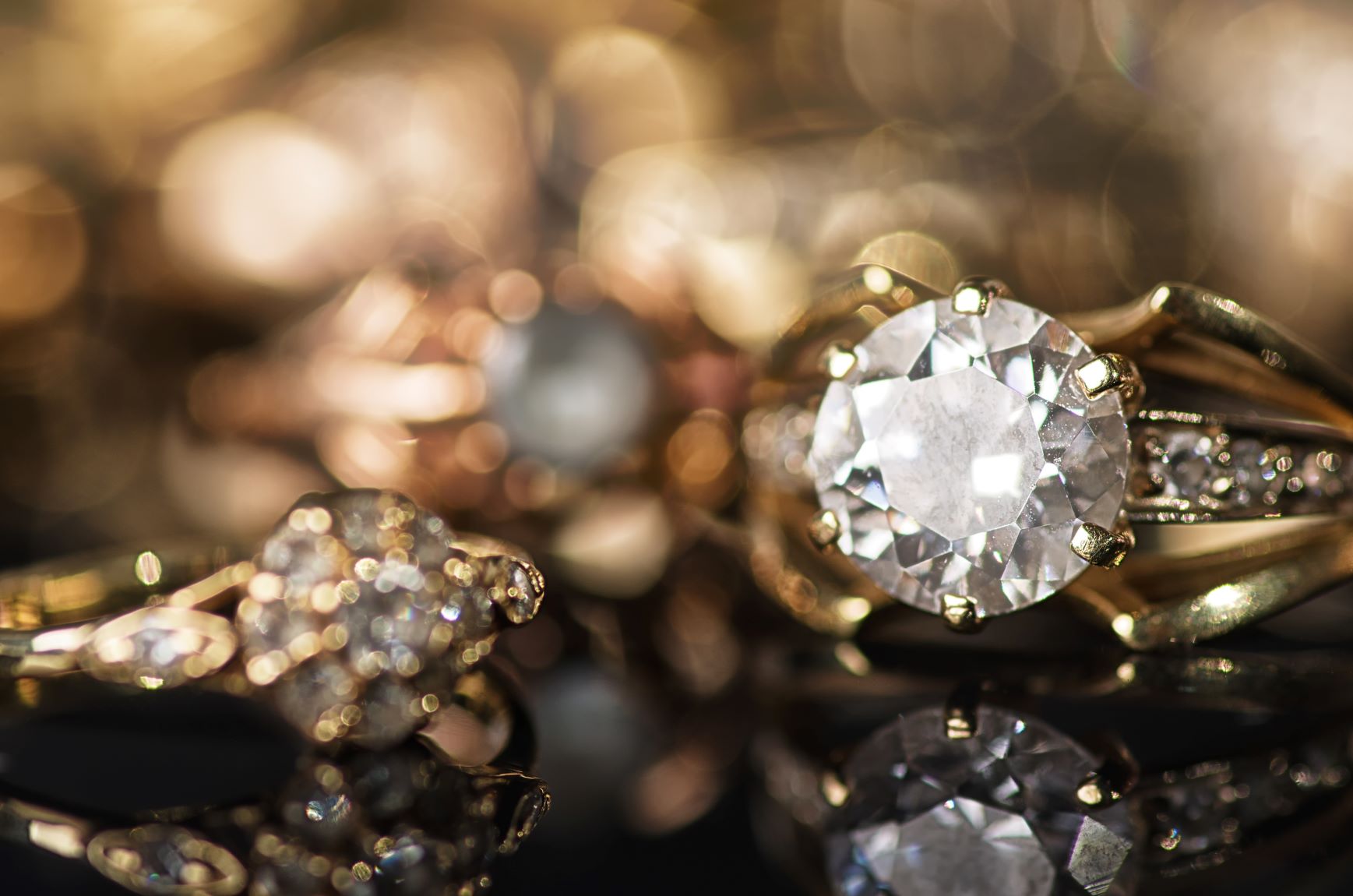 How to Buy a Diamond Ring Online