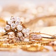 Should I buy 9 karat or 18 karat gold?