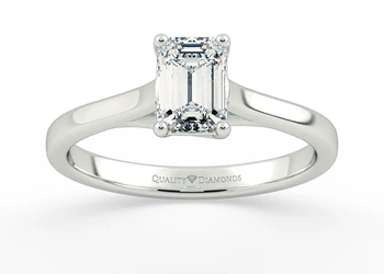Emerald Hita Diamond Ring in Platinum