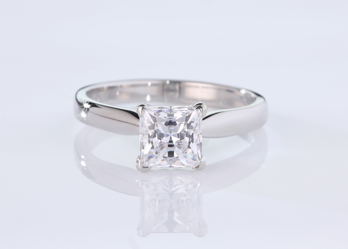 Princess Amia Diamond Ring in 18K Rose Gold 360 image