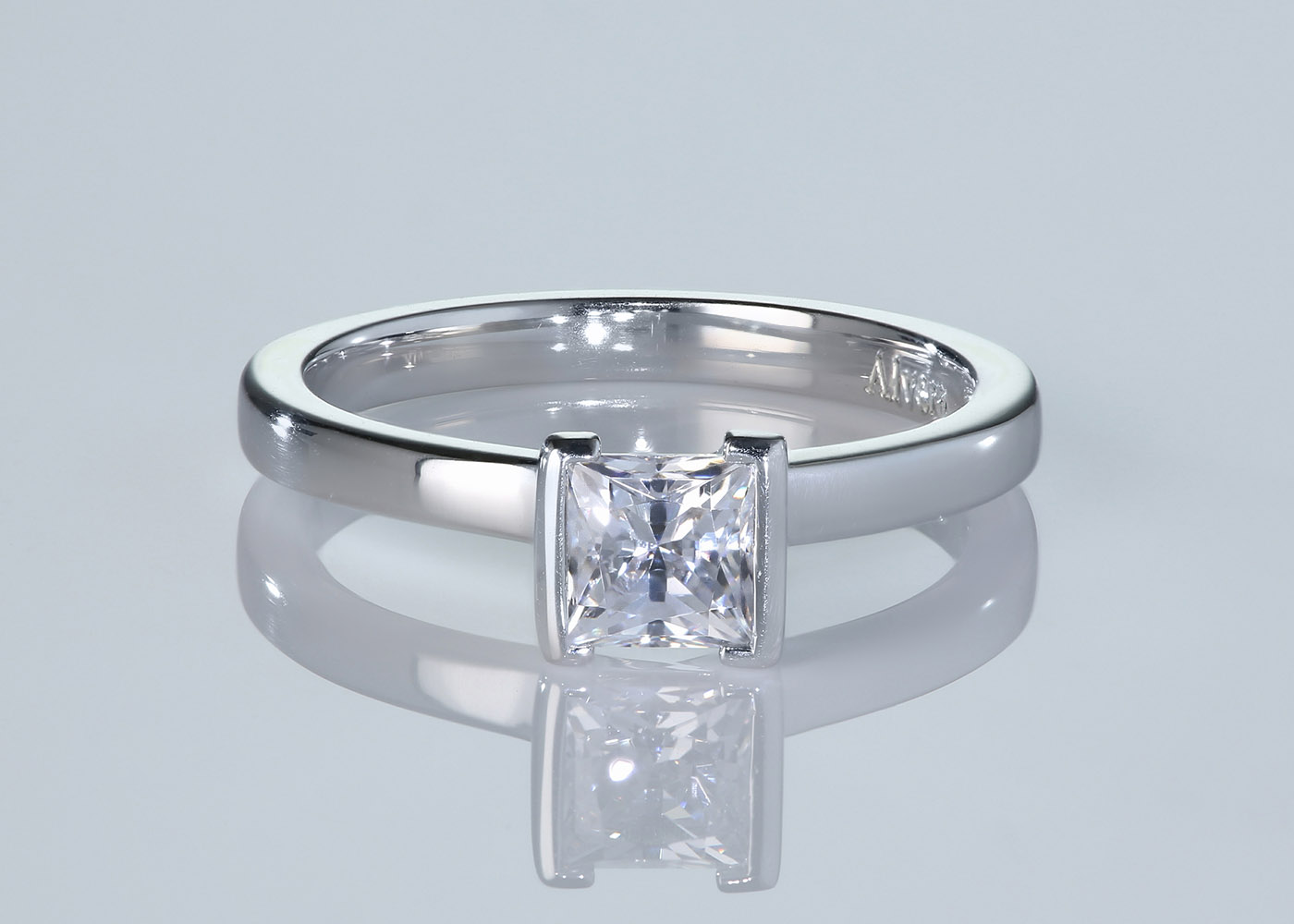 Princess Alvera Diamond Ring in Platinum 360 image