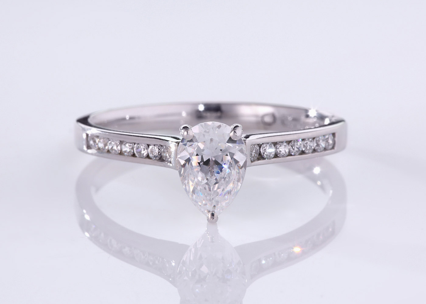 Diamond Set Pear Hera Diamond Ring in 9K White Gold 360 image