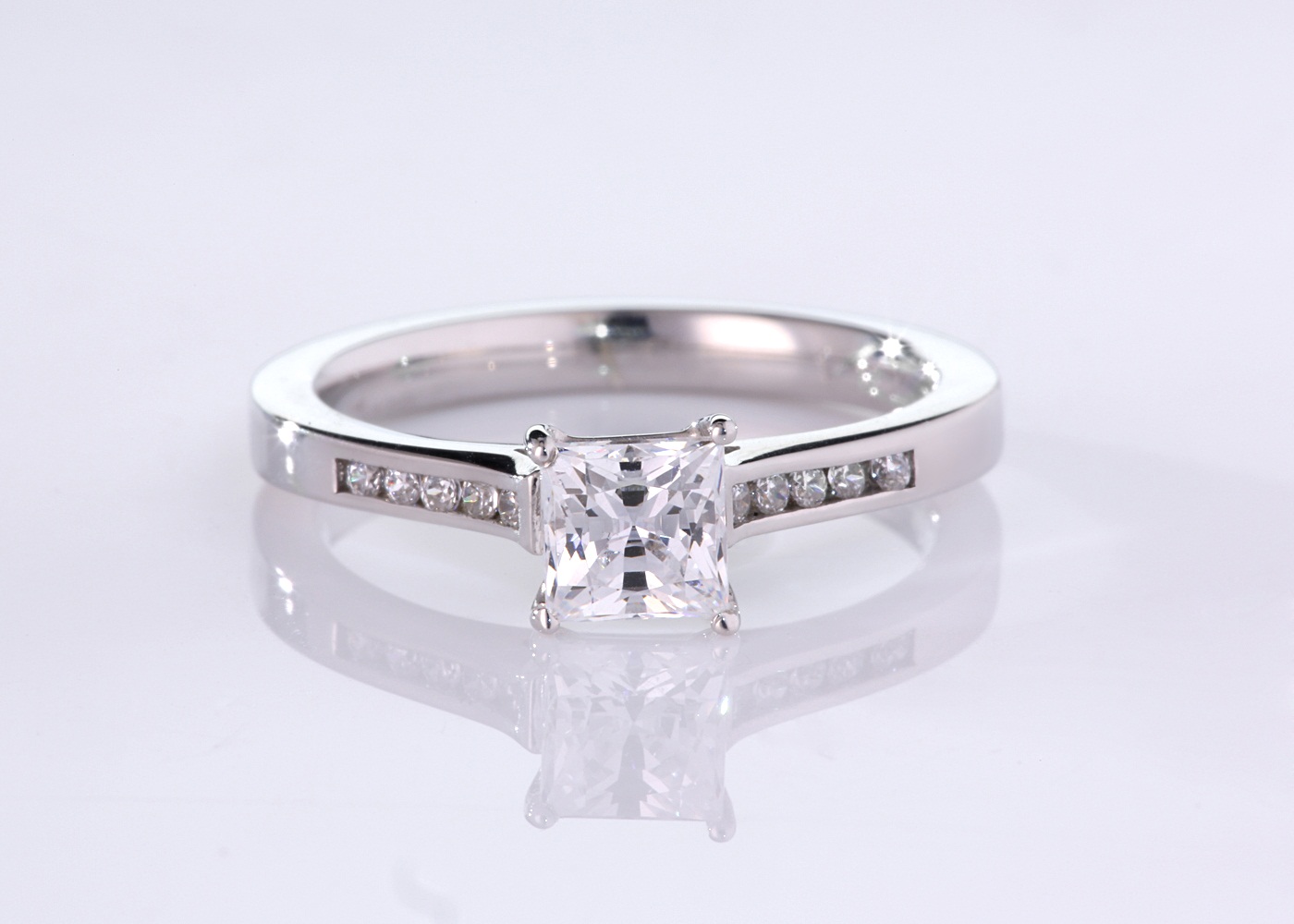 Diamond Set Princess Delara Diamond Ring in Platinum 360 image